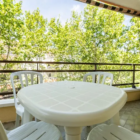 Apartmán Cibeles 2 *